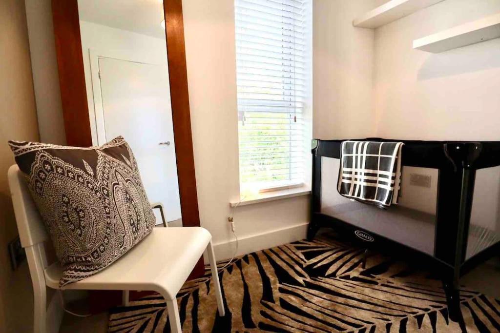 Boutique 3-bed Townhouse With Garden And Parking Apartment Newcastle upon Tyne